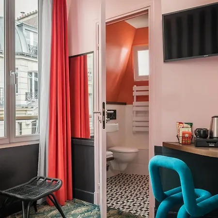Archetype Etoile Hotel 3*