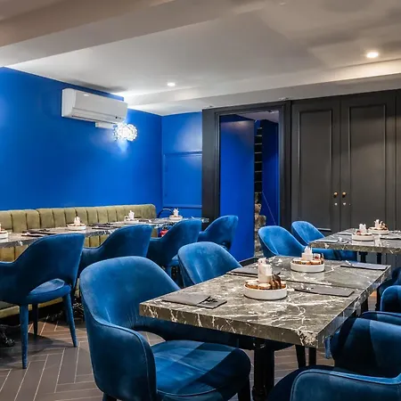 Archetype Etoile 3* Paris