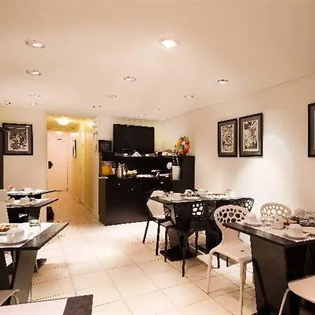 Hotel Archetype Etoile 3*