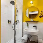 Archetype Etoile Hotel