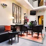 Archetype Etoile Hotel 3*