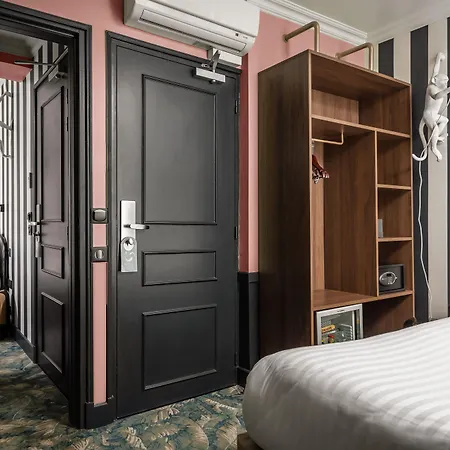 Archetype Etoile Hotel