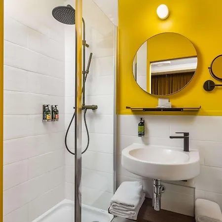 Archetype Etoile Hotell