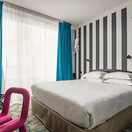 Otel Archetype Etoile 3*