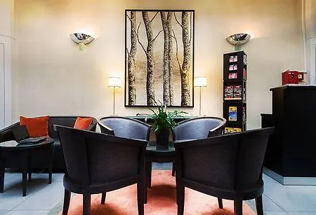 Archetype Etoile Hotell Paris