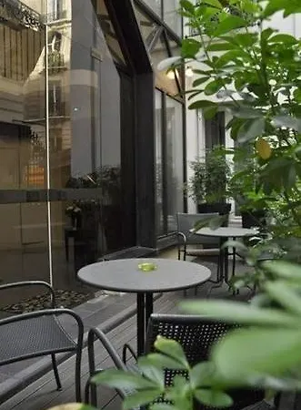 Archetype Etoile Hotell