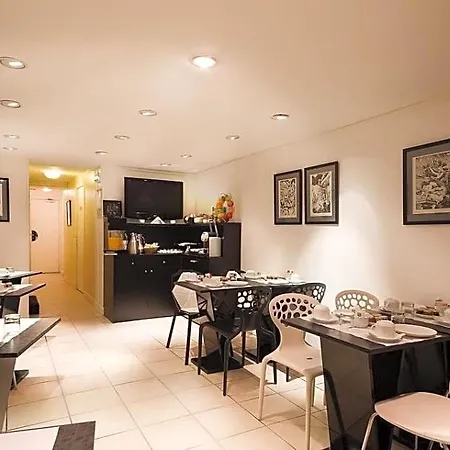 Archetype Etoile 3* Paris