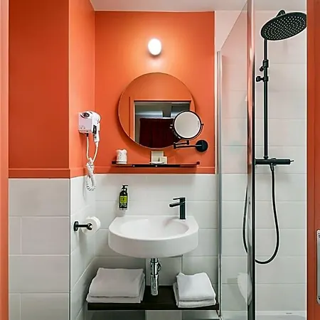 Archetype Etoile 3* Paris