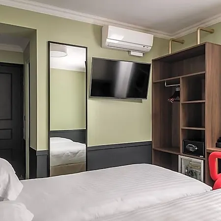 Archetype Etoile Hotel Paris