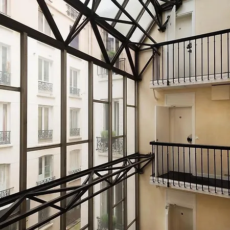 Archetype Etoile Hotel Parigi