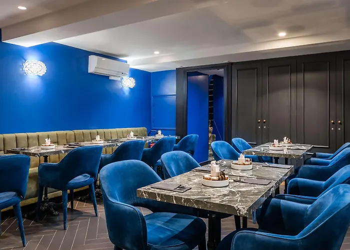 Archetype Etoile 3* Paris