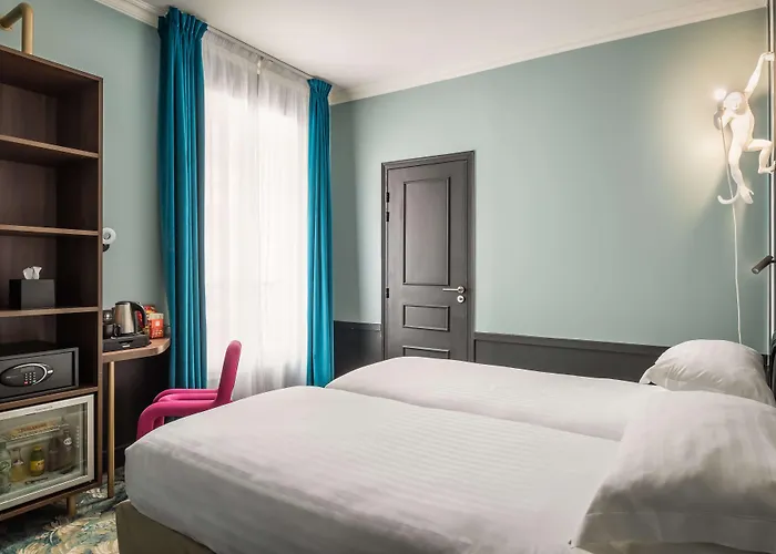 Archetype Etoile Hotel