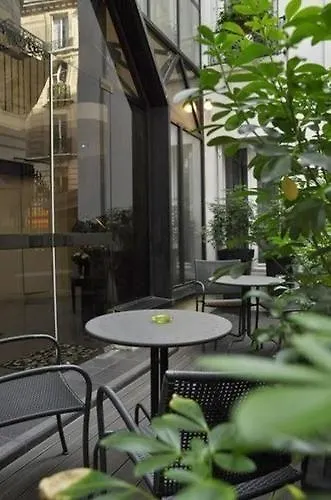 Archetype Etoile Hotel