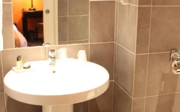 Archetype Etoile Hotel