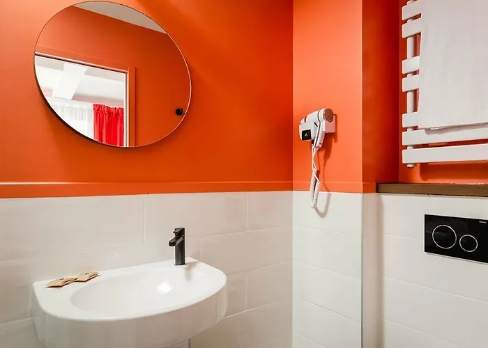 Archetype Etoile Hotel