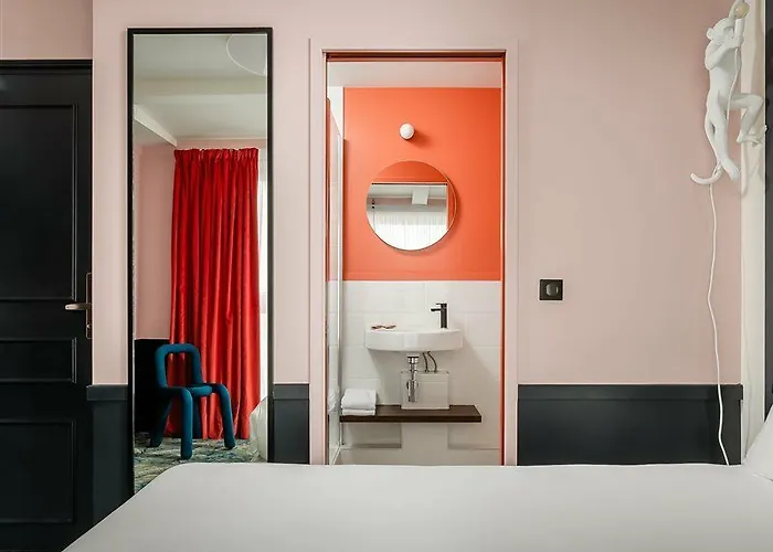 Archetype Etoile Hotel