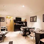 Hotel Archetype Etoile 3*